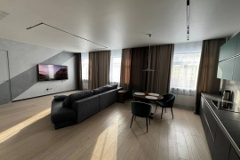 2 к квартира 83 м2 5/5эт