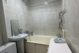 1 ком кв Бегичева 33 1/5