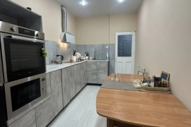 3к-квартира 86м2 2/5эт